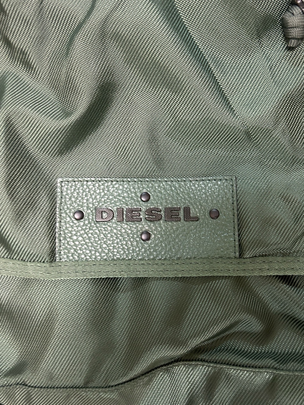 Diesel Olive Green Cross Body Bag with Zipper Pouch - Picture 3 of 6